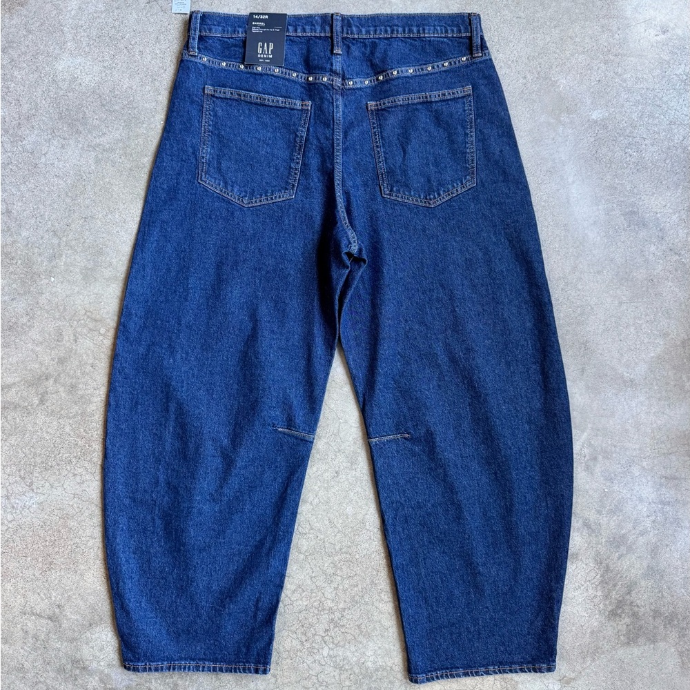 Gap High Rise Studded Barrel Jeans NWT - Picture 2 of 8